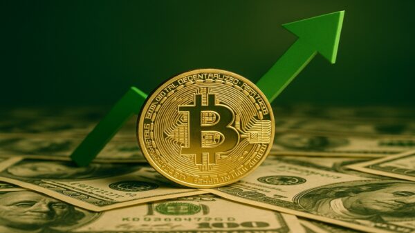 Illustration éditoriale montrant un logo Bitcoin devant un billet de dollar américain en dépréciation, avec une flèche verte ascendante.