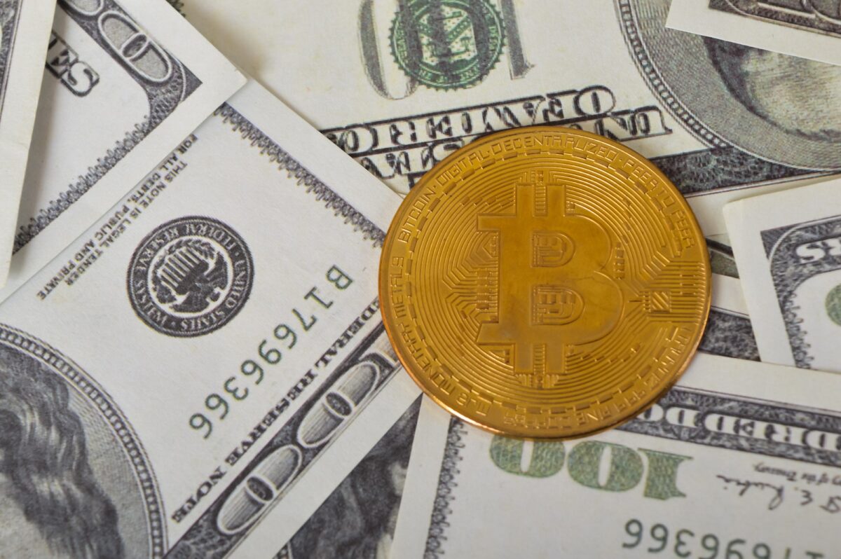 bitcoin et dollars