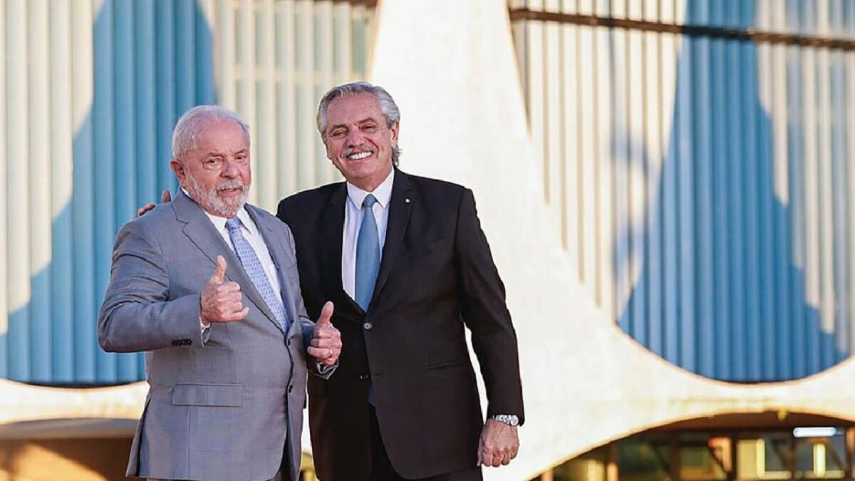 Président brésilien Lula à la rescousse de l'Argentine : un rôle clé au sein des BRICS et un crédit innovant en reals