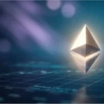 Logo Ethereum en 3D flottant au-dessus d'un graphique de trading numérique illustrant la stabilisation du cours de la crypto ETH