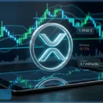 Logo de la crypto de Ripple, le XRP, devant un graphique boursier montrant son cours en équilibre entre support et résistance.