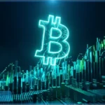 Symbole Bitcoin lumineux en neon vert et bleu s'elevant au-dessus d'un graphique financier illustrant la hausse du cours Bitcoin